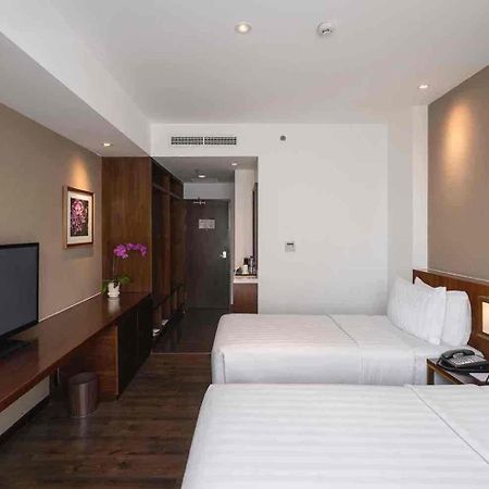 Veranda Hotel Pakubuwono Джакарта Экстерьер фото