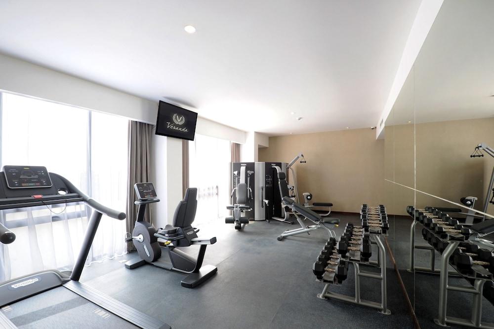 Veranda Hotel Pakubuwono Джакарта Экстерьер фото