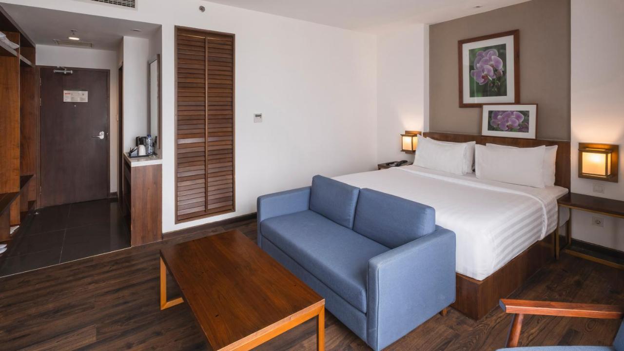 Veranda Hotel Pakubuwono Джакарта Экстерьер фото